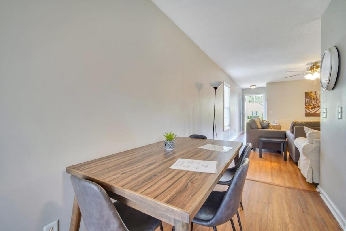 Charming Gray Home- 5 Mins From Gsu! Statesboro Ngoại thất bức ảnh