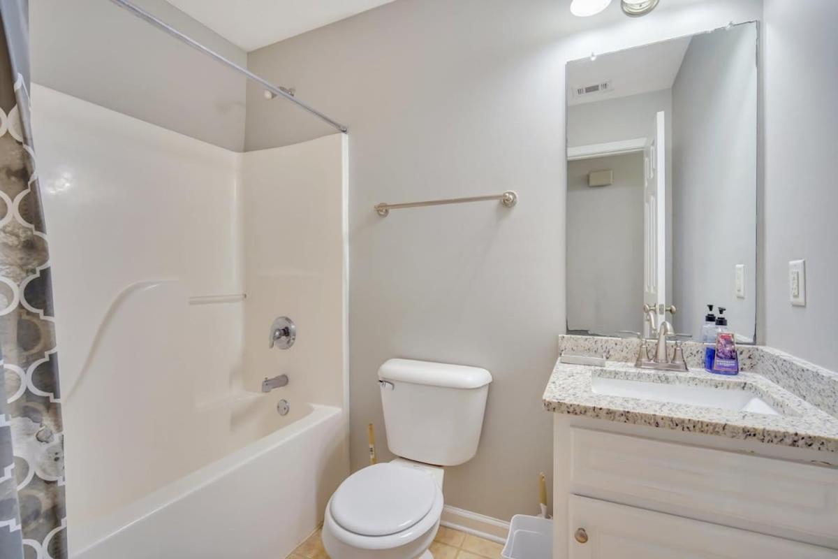Charming Gray Home- 5 Mins From Gsu! Statesboro Ngoại thất bức ảnh