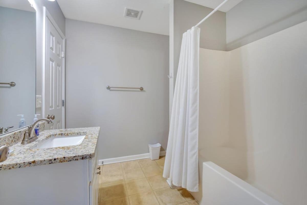 Charming Gray Home- 5 Mins From Gsu! Statesboro Ngoại thất bức ảnh