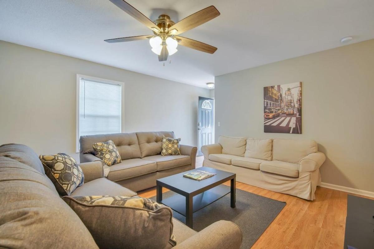 Charming Gray Home- 5 Mins From Gsu! Statesboro Ngoại thất bức ảnh